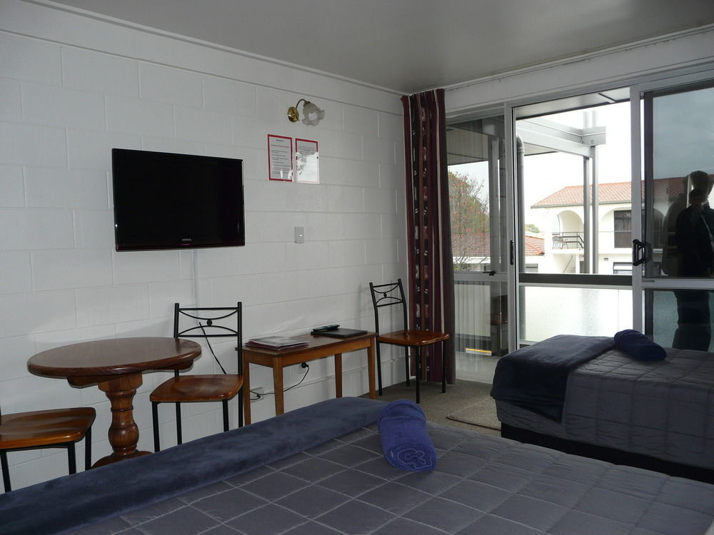 Alpha Motor Inn パーマストンノース エクステリア 写真