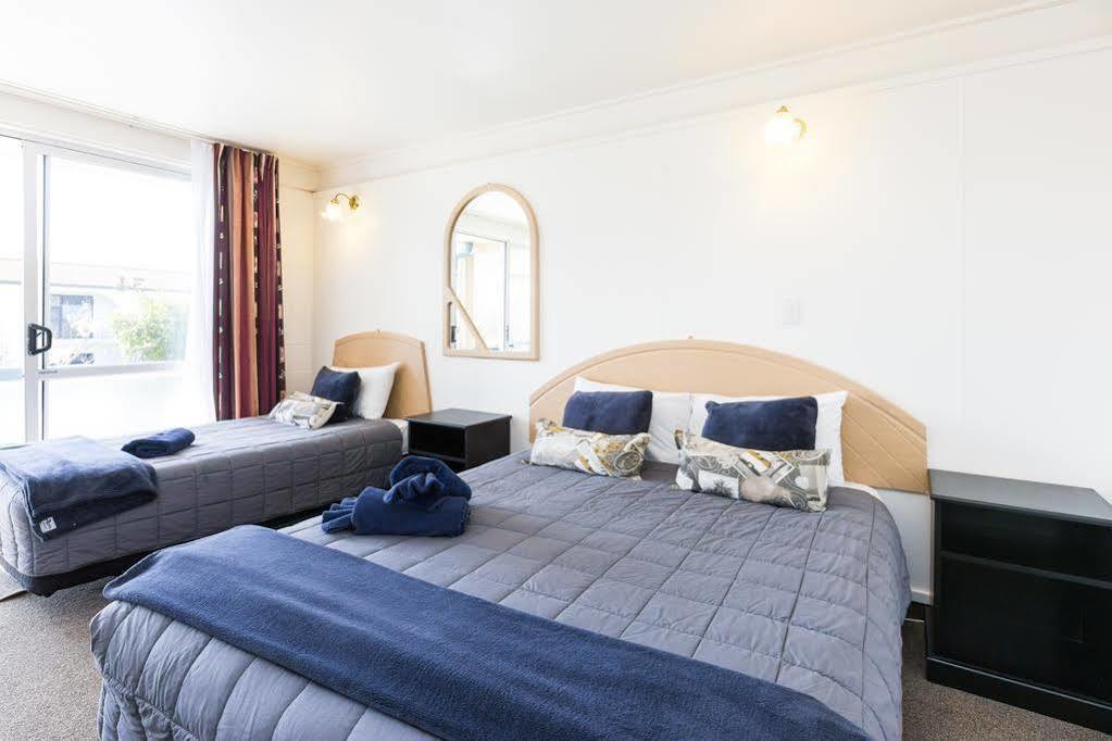 Alpha Motor Inn パーマストンノース エクステリア 写真
